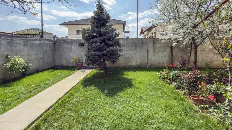Pantelimon, vila spatioasa pentru familie numeroasa,